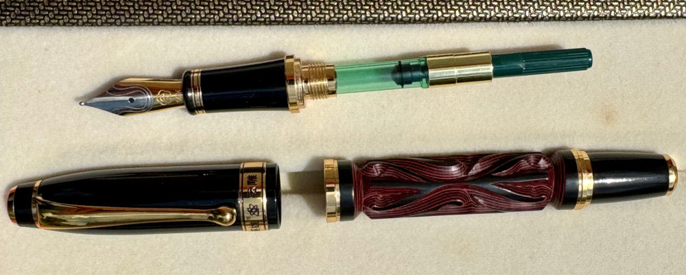 Yundiao LE Fountain Pen - 14K Gold F Nib