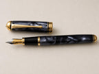 Hero Doctor vintage fountain pen in grey acrylic with a 14K gold nib